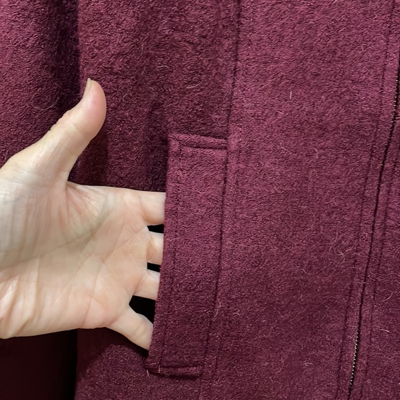 Dells Spiga burgundy color jacket (sz m) - Picture 5 of 9